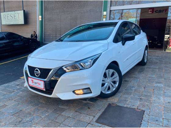 NISSAN VERSA 1.6 16V FLEX SENSE XTRONIC NISSAN VERSA 1.6 16V FLEX SENSE XTRONIC